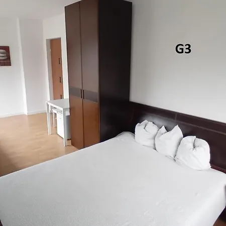 Goscinne Javka W Jantarze בית הארחה *