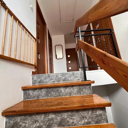 Goscinne Javka W Jantarze