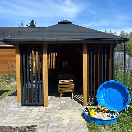 Goscinne Javka W Jantarze